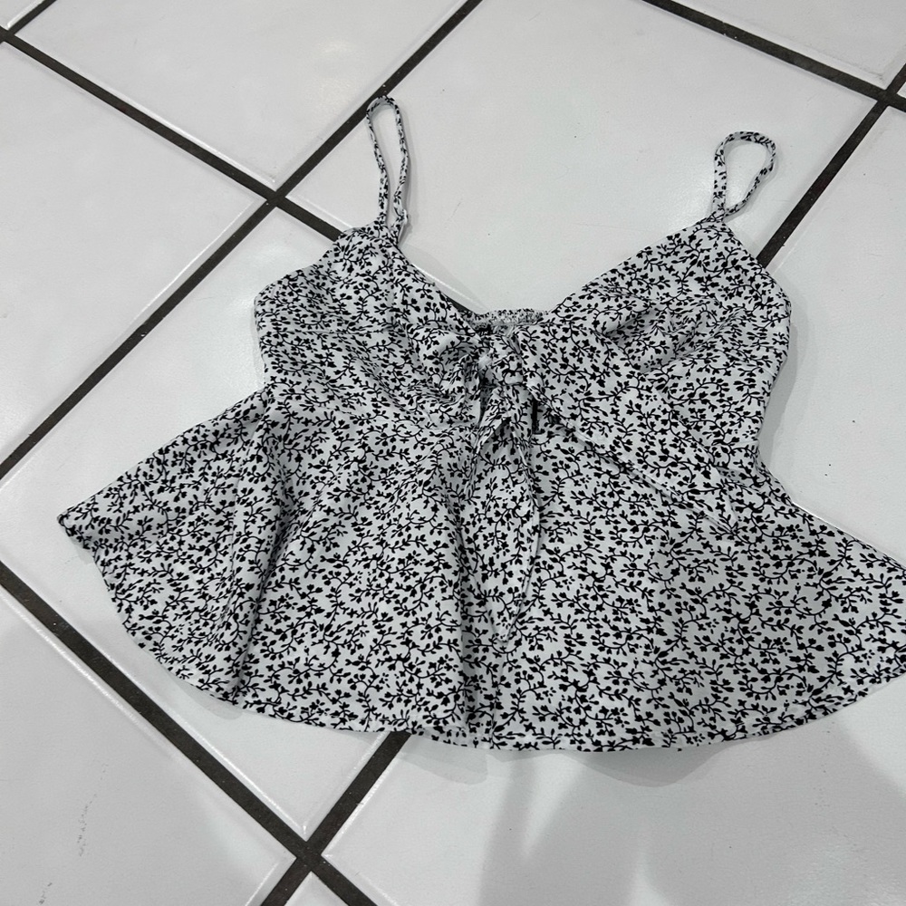 SHEIN Gray Sleeveless Tie Front Peplum Camisole